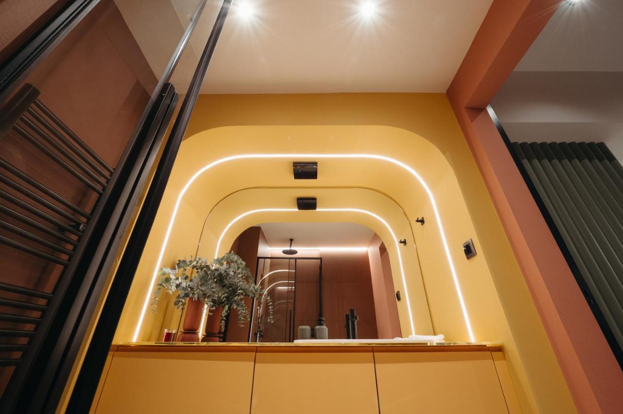 Retrowaves Apartment Thessaloníki Ngoại thất bức ảnh