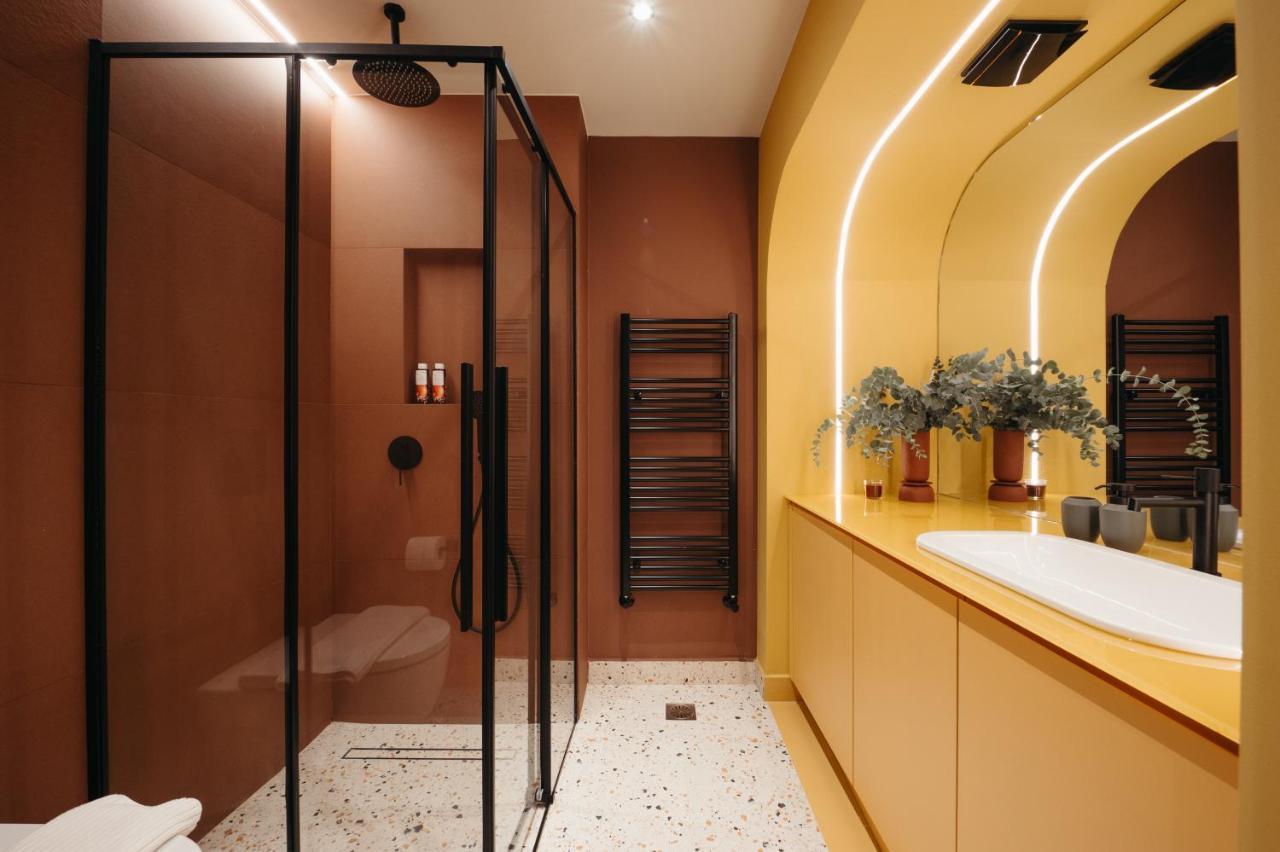 Retrowaves Apartment Thessaloníki Ngoại thất bức ảnh